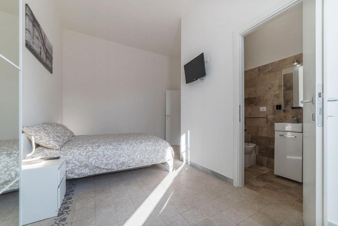 Colosseo & Colle Oppio Cozy Apartment Rom